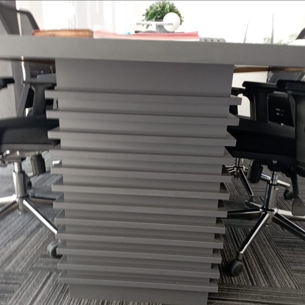 Durban Meeting Table