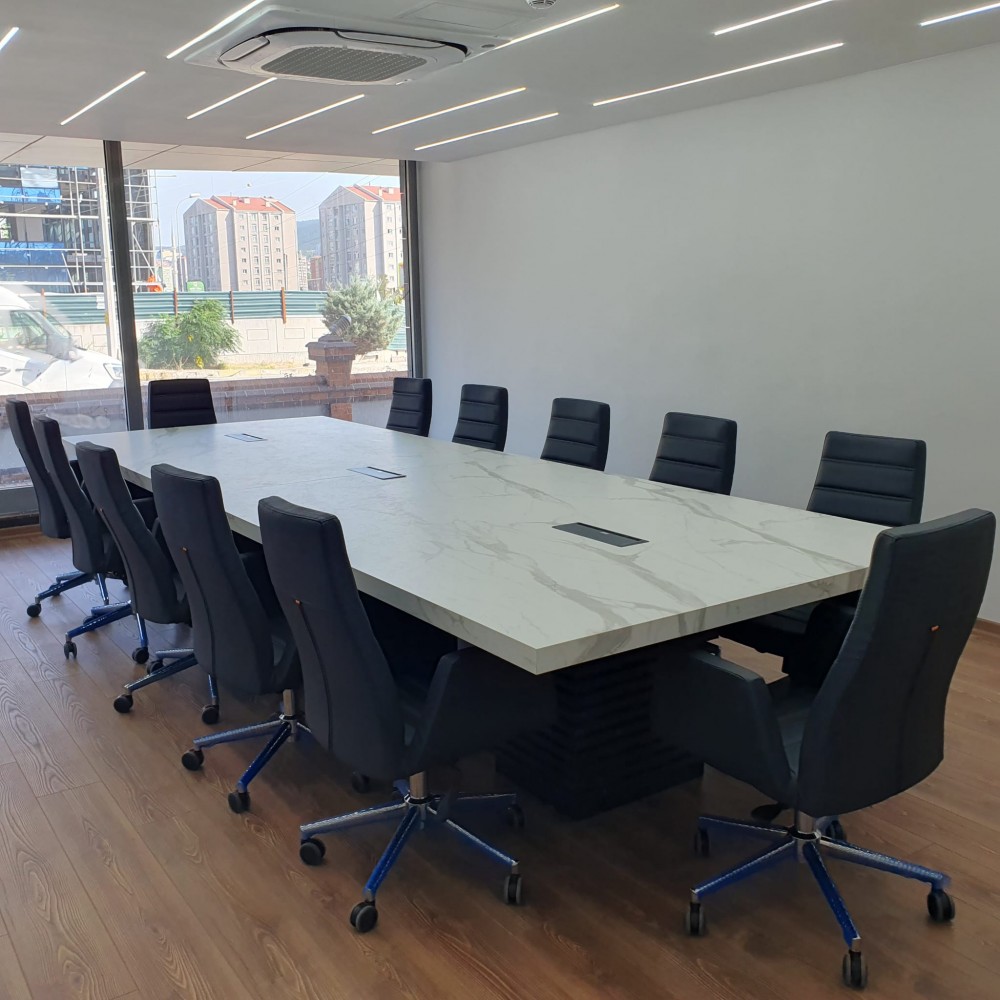 Gök Metal Meeting Table