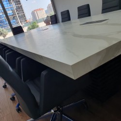 Gök Metal Meeting Table