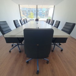 Gök Metal Meeting Table