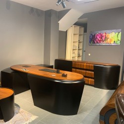 Final Authority Office Set