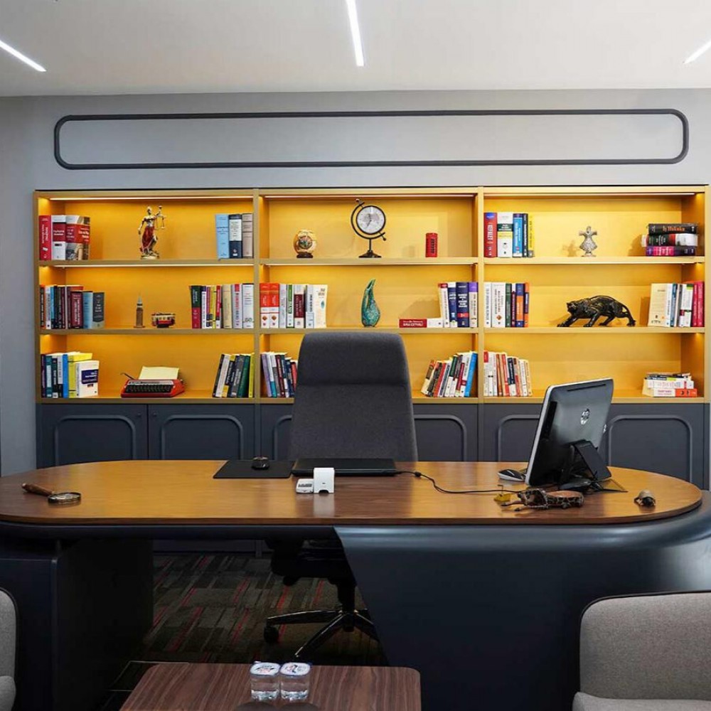 Final Authority Office Set