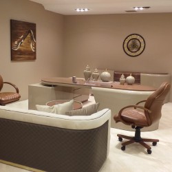 Pera Executive Office Set