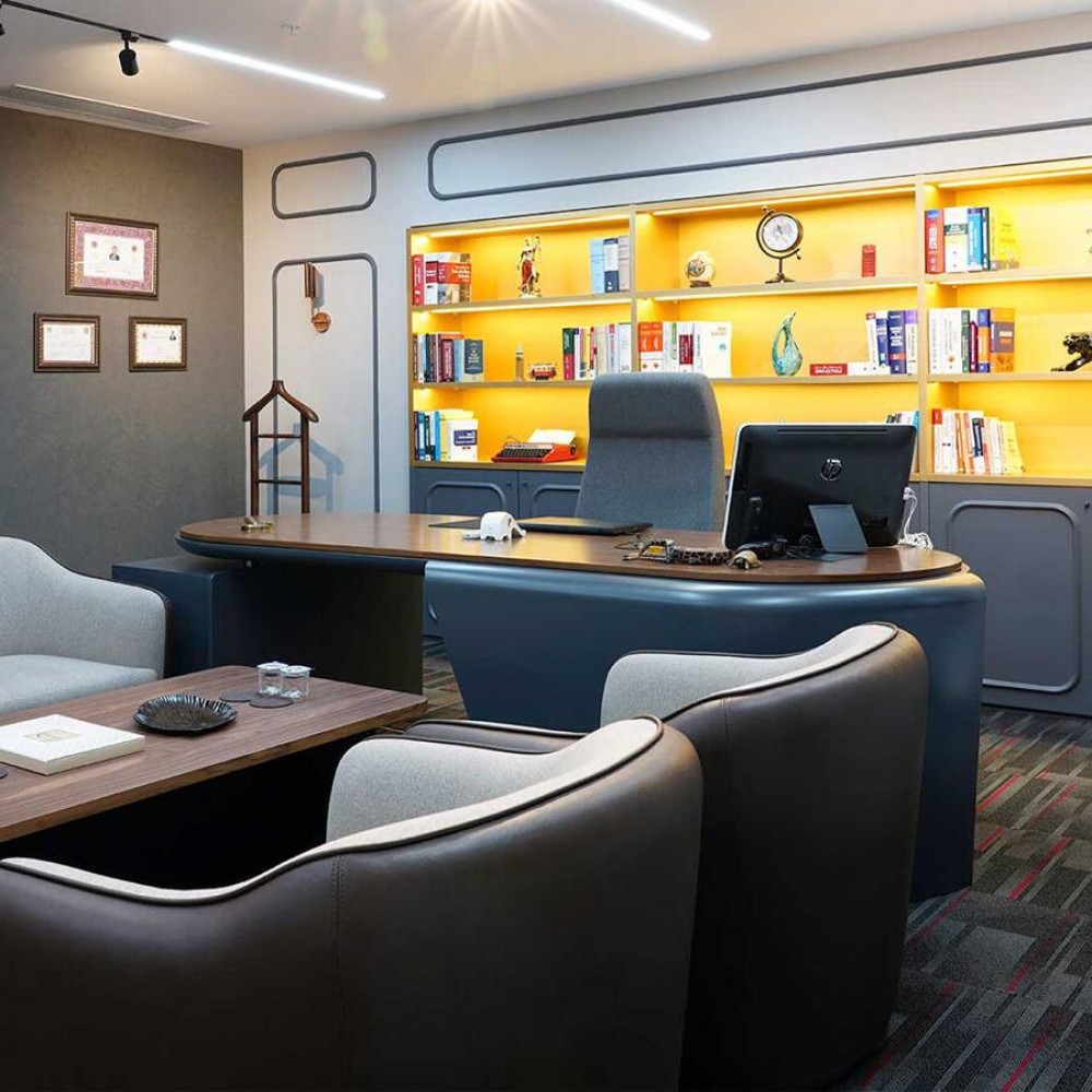 Final Authority Office Set