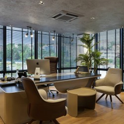 Pera Executive Office Set