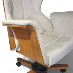 Berlin Authority Office Set