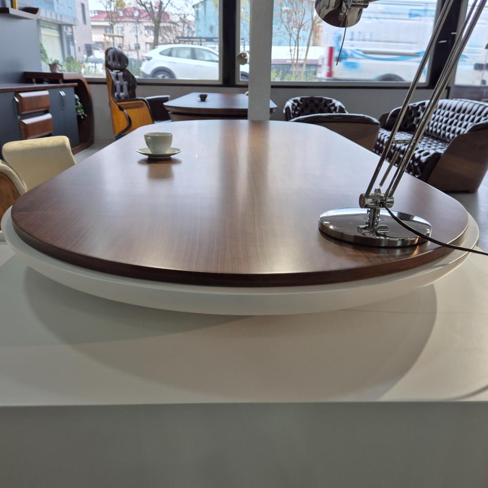 Berlin Authority Office Set