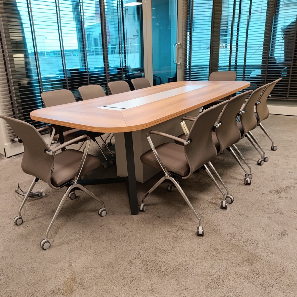 Cape Town Meeting Table