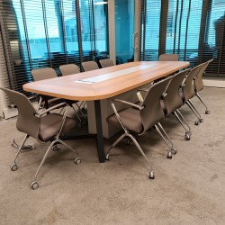 Cape Town Meeting Table