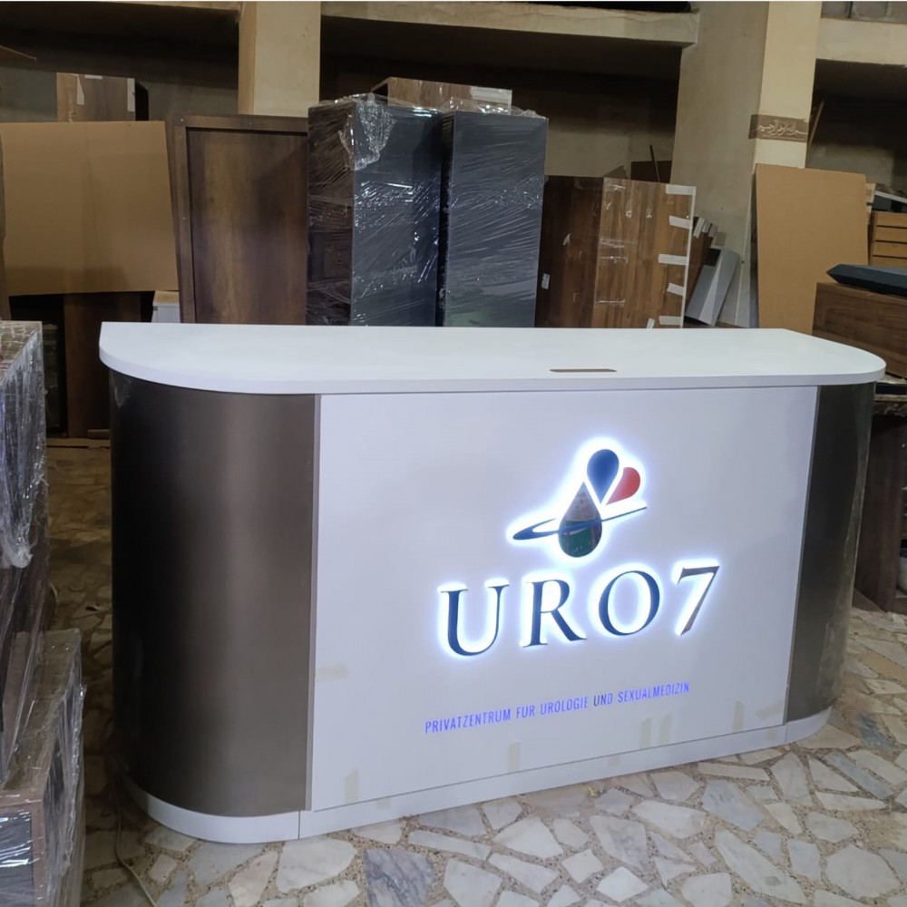 Reception Desk Germany URO7