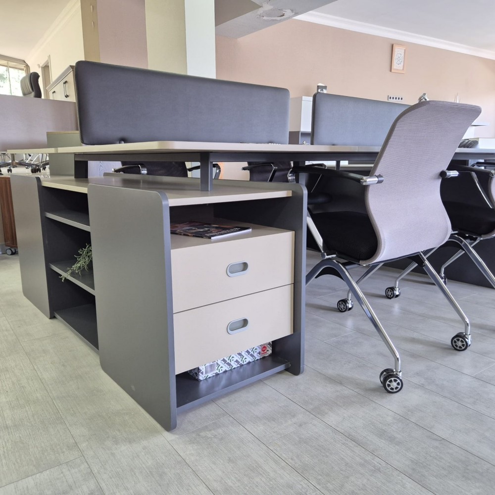 Qatar For Four Person Desk Workstation