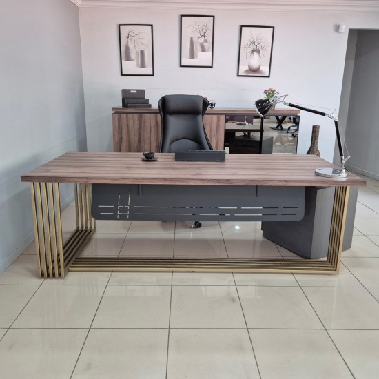 Executive Set