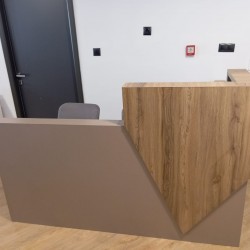 Welcome Desk Rome
