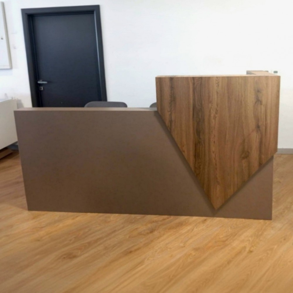 Reception_Desk
