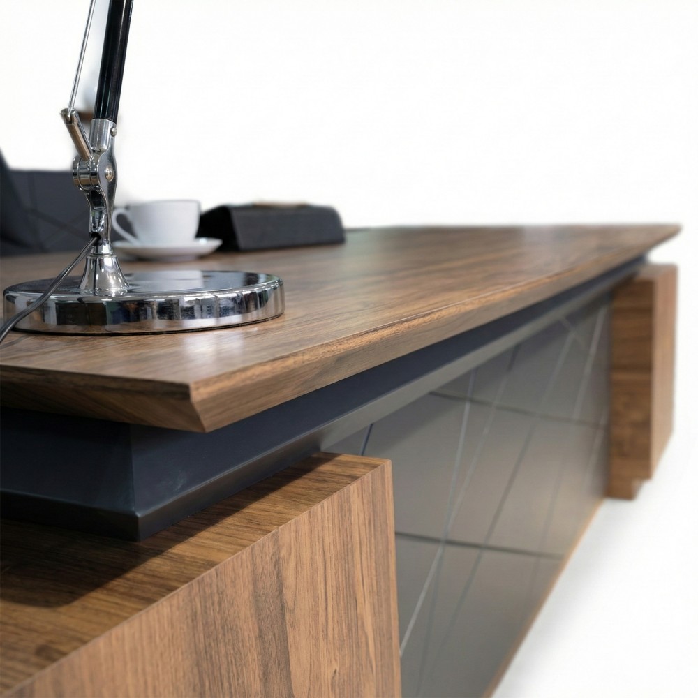 Cabinet With Signature Unit