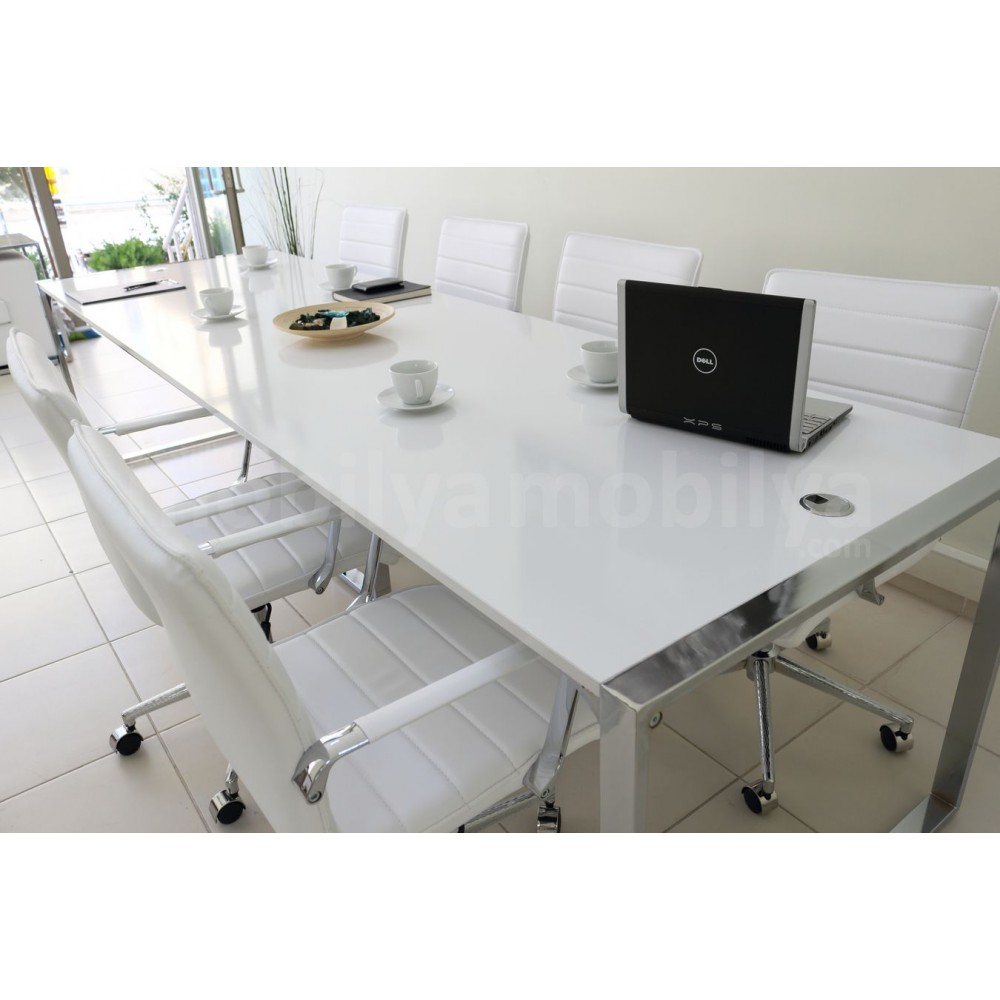 Big Apple Meeting Table